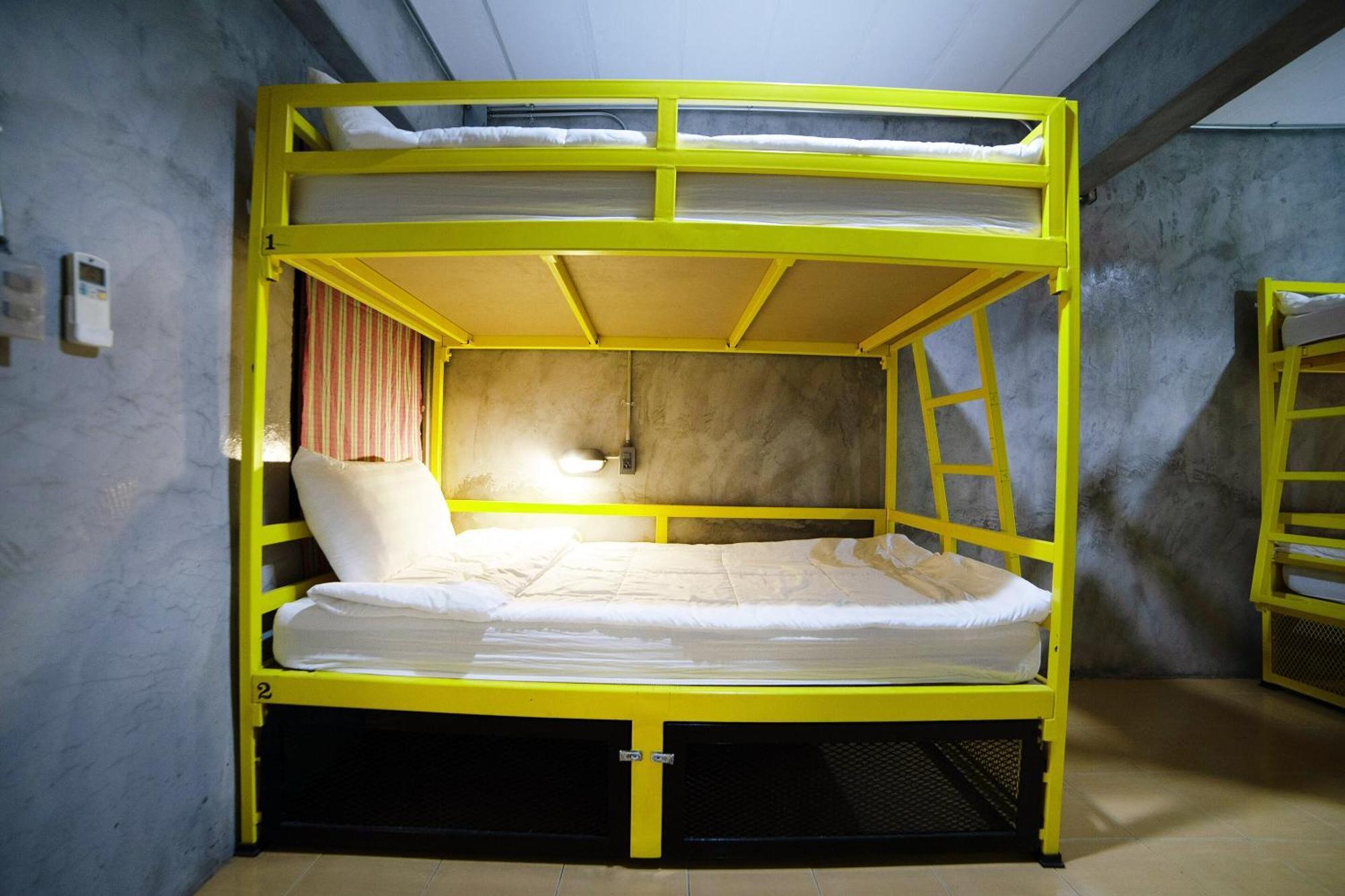 Oyo 560 Chang Hostel Suvarnabhumi Bangkok Extérieur photo